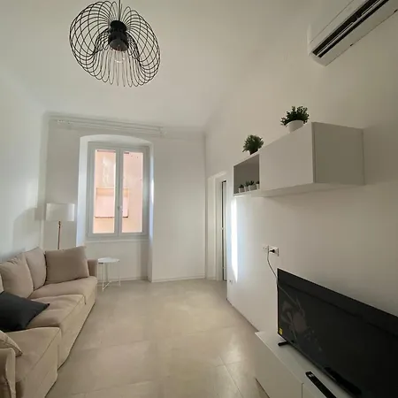 San Martino Third Floor No Lift 3* La Spezia